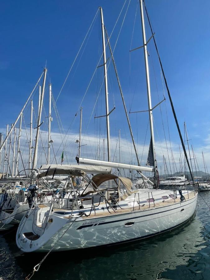 Dolce Dormire A Bordo Di Merope Botel